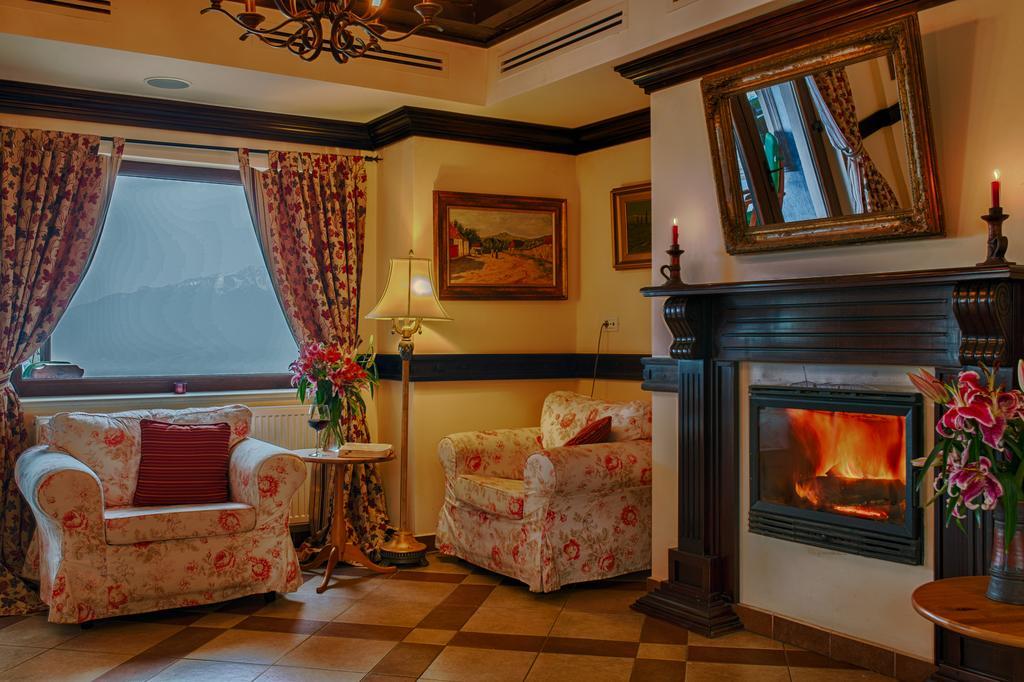 Nobillis - Carpathian Residence Peştera Exteriér fotografie