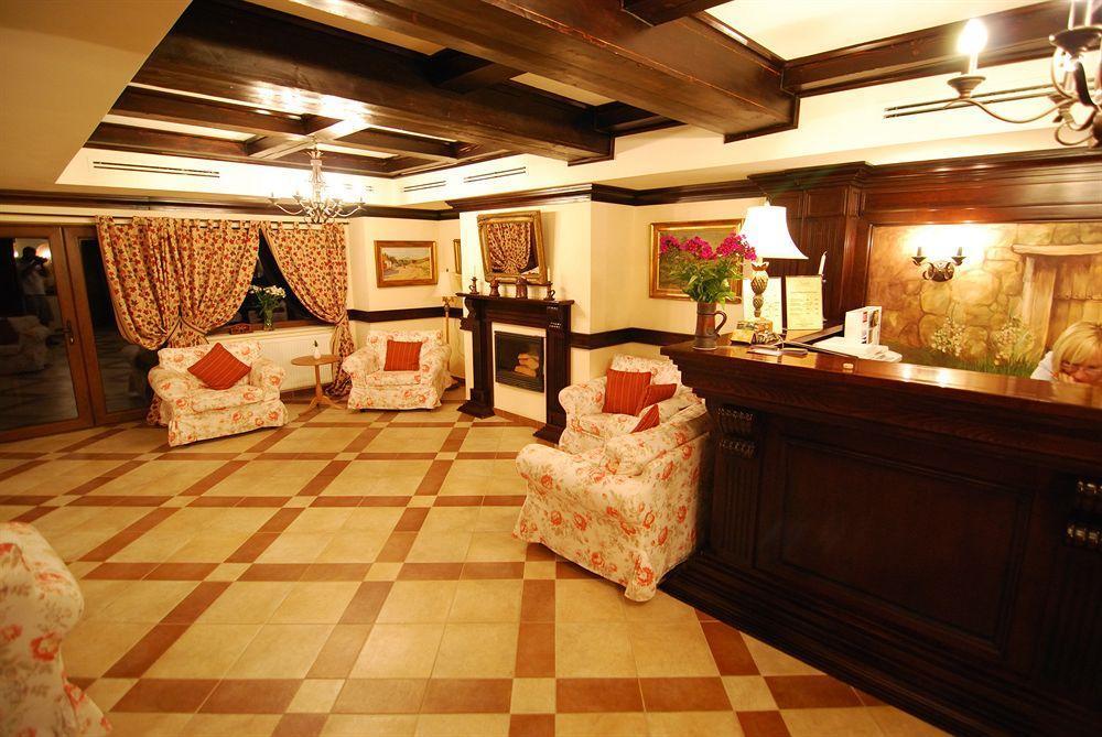 Nobillis - Carpathian Residence Peştera Exteriér fotografie